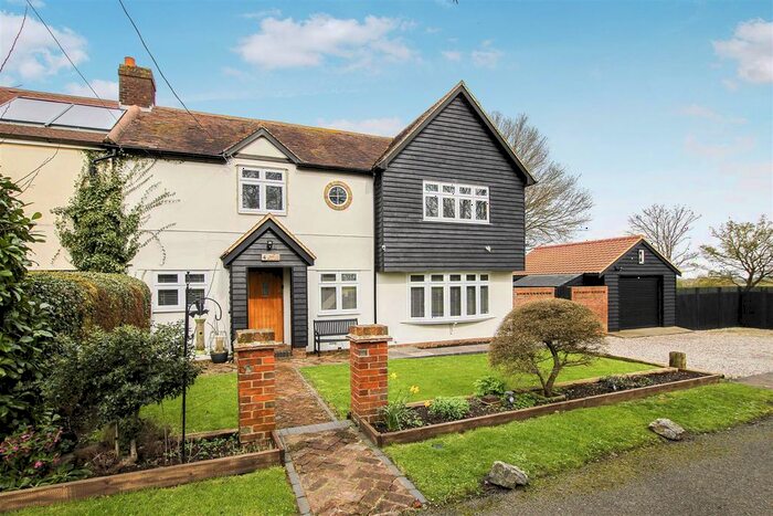 4 Bedroom Semi-Detached House For Sale In Walls Green, Willingale, Ongar, CM5