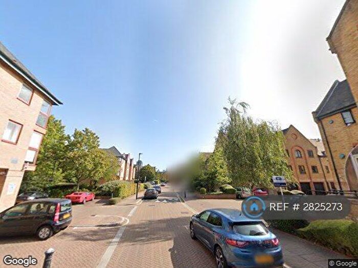 2 Bedroom Flat To Rent In Kennet St, London, E1W