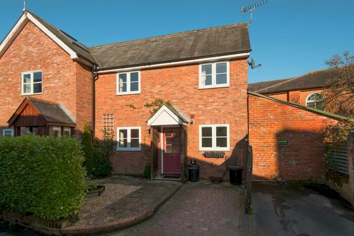2 Bedroom Semi-Detached House To Rent In Fordingbridge, Hampshire, SP6