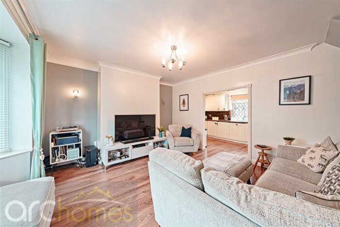 2 Bedroom Semi-Detached House For Sale In Wigan Road, Atherton, Manchester, M46