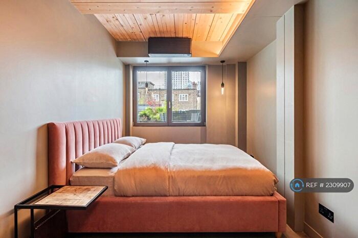 2 Bedroom Flat To Rent In Pitfield Street, London, N1