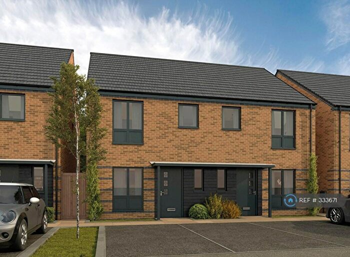 3 Bedroom Semi-Detached House To Rent In Brook Road, Swindon, SN3