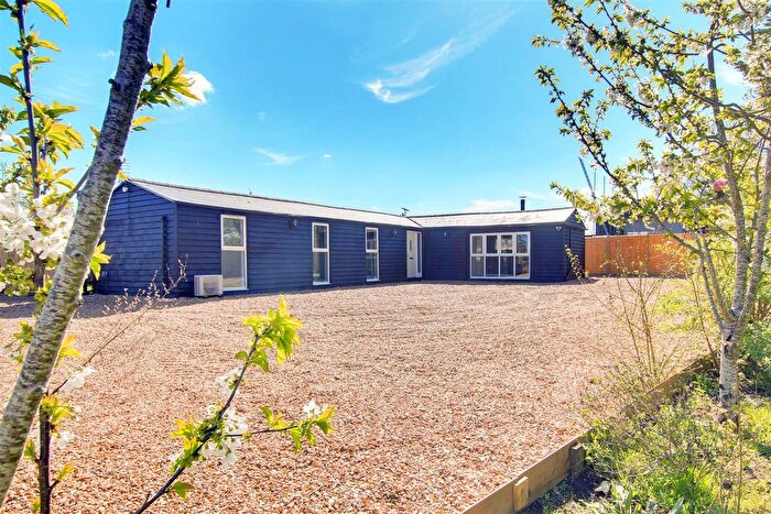 3 Bedroom Detached Bungalow To Rent In Fen Road, Pidley, PE28