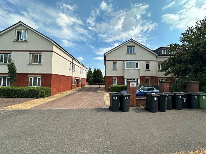 2 Bedroom Flat To Rent In Northampton Road, Wellingborough, NN8