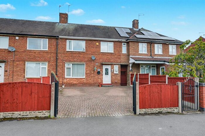 3 Bedroom Terraced House For Sale In Bracebridge Drive, Bilborough, Nottingham, NG8