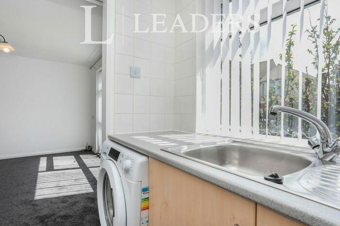 2 Bedroom Apartment To Rent In Beach Station Road, Felixstowe, IP11