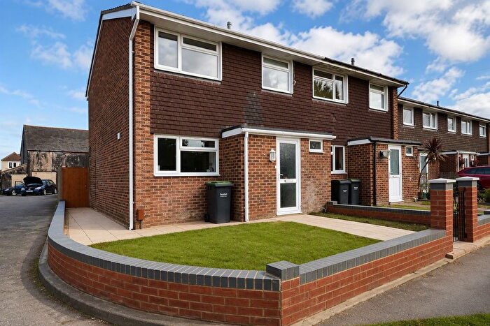 3 Bedroom Property To Rent In Norfolk Road, Gosport, PO12