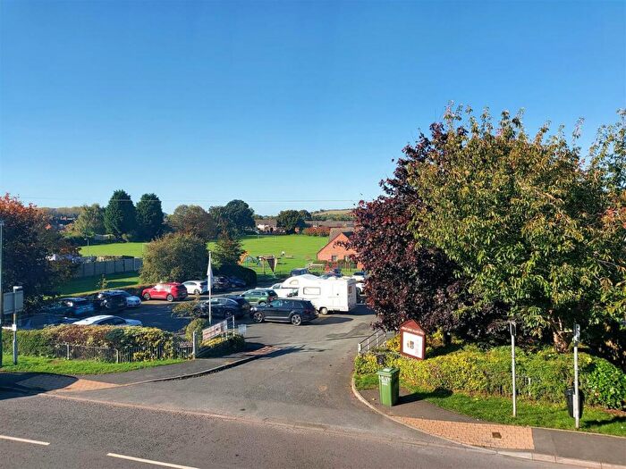 2 Bedroom End Of Terrace House For Sale In Areley Common, Stourport-On-Severn, DY13