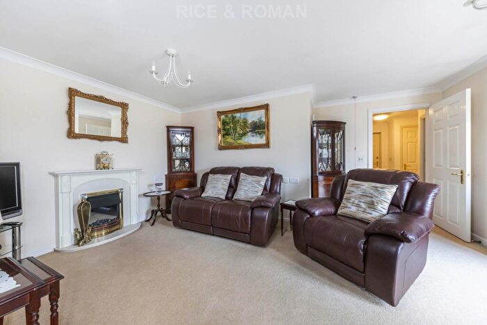 1 Bedroom Retirement Property For Sale In Calverley Court, Ewell, KT19