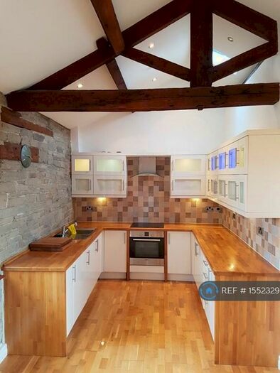 1 Bedroom Flat To Rent In Wool Bale Court, Huddersfield, HD1