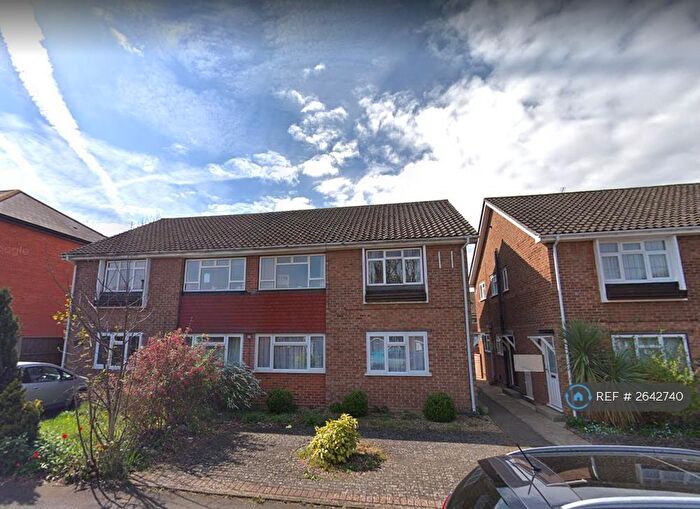 2 Bedroom Maisonette To Rent In College Road, Epsom, KT17