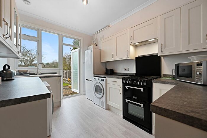 3 Bedroom Semi-Detached House For Sale In Cambridge Road, Harrow, HA2