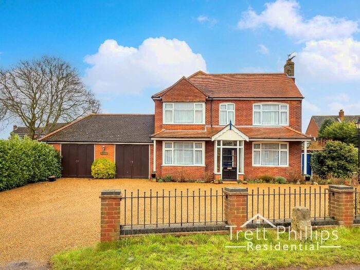 4 Bedroom Detached House For Sale In High Road, Repps With Bastwick, Great Yarmouth, Norfolk, NR29