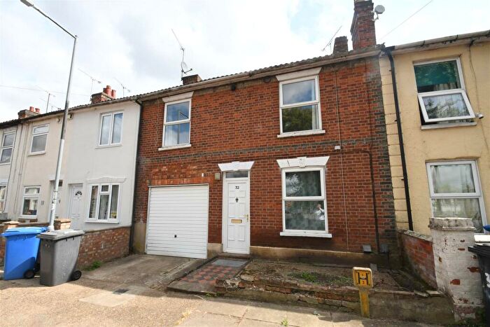 4 Bedroom Terraced House To Rent In Rendlesham Road, Ipswich, IP1