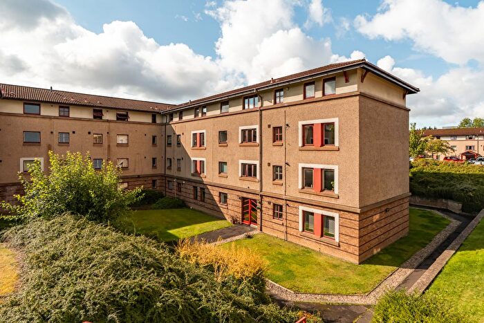 1 Bedroom Flat For Sale In / North Werber Place, Edinburgh, EH4