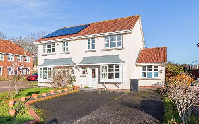 3 Bedroom Semi-Detached House For Sale In The Furlong, Bristol, BS6