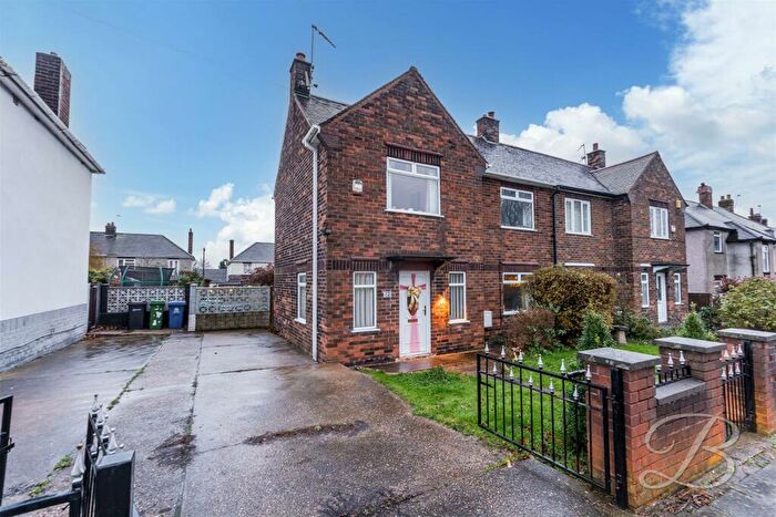 3 Bedroom Semi-Detached House For Sale In The Green, Mansfield Woodhouse, Mansfield, NG19