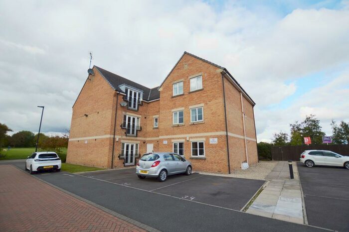 2 Bedroom Ground Flat To Rent In Greenacre Way, Gleadless, Sheffield, S12