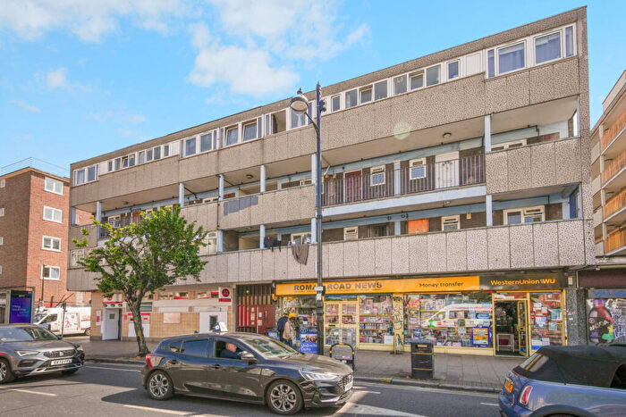 3 Bedroom Apartment For Sale In Gilbert House, Usk Street, London, E2