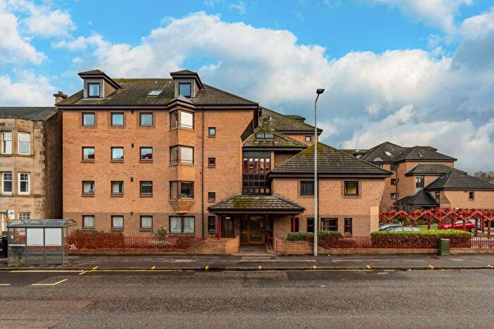 3 Bedroom Retirement Property For Sale In / Carlyle Court, Comely Bank Road, Edinburgh, EH4