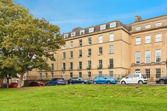 2 Bedroom Apartment To Rent In Nelson Place West, Bath, BA1