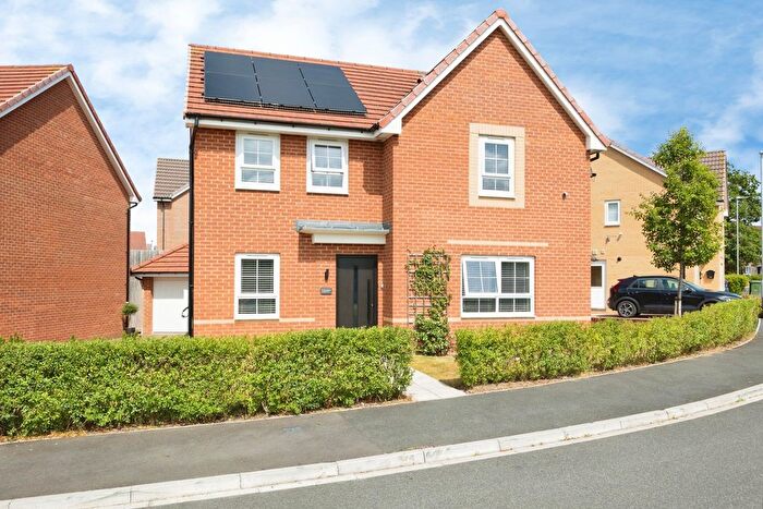 4 Bedroom Detached House For Sale In Kingston Way, Yarm, TS15