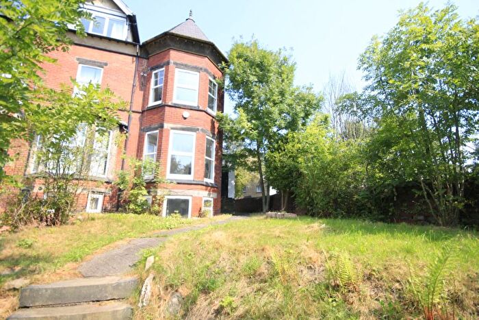 6 Bedroom End Of Terrace House To Rent In Regent Park Terrace, Leeds, LS6