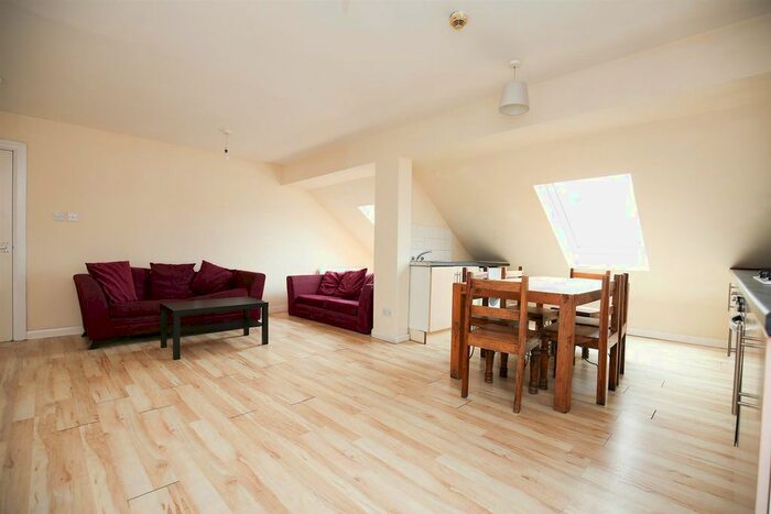 5 Bedroom Flat To Rent In Leazes Park Road, Newcastle Upon Tyne NE1