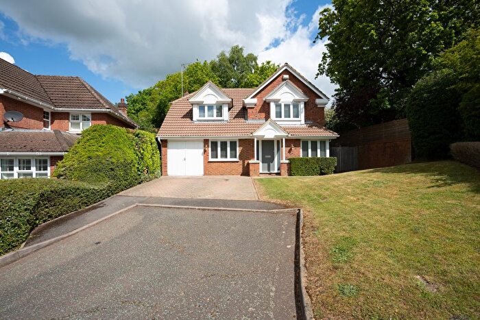 4 Bedroom Detached House For Sale In Badger Way, Hazlemere, High Wycombe, HP15