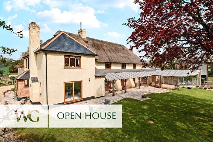 5 Bedroom Detached House For Sale In Broadclyst, Exeter, EX5
