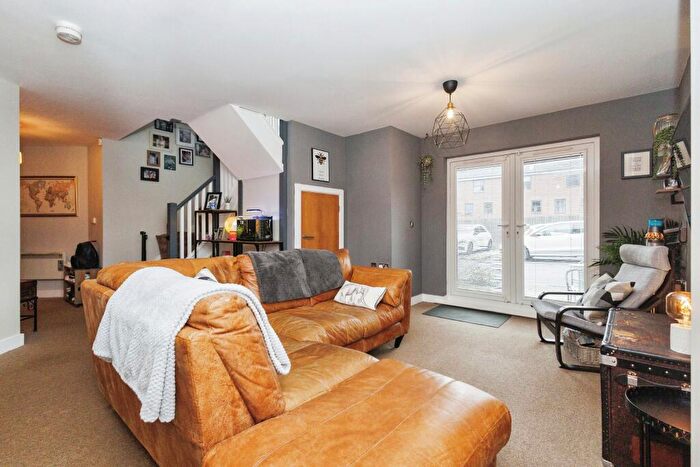 2 Bedroom Flat For Sale In Georgia Avenue, Didsbury, Manchester, Greater Manchester, M20