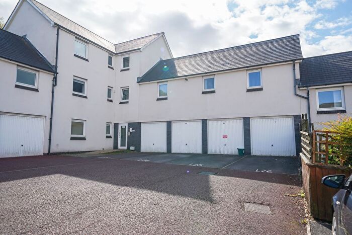 2 Bedroom Flat For Sale In Phoebe Road, Swansea, SA1