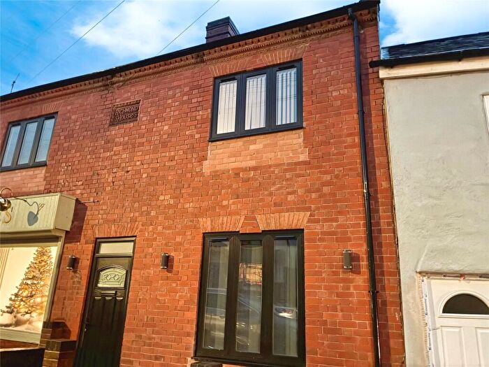 4 Bedroom Terraced House To Rent In Coleshill Road, Nuneaton, Warwickshire, CV10