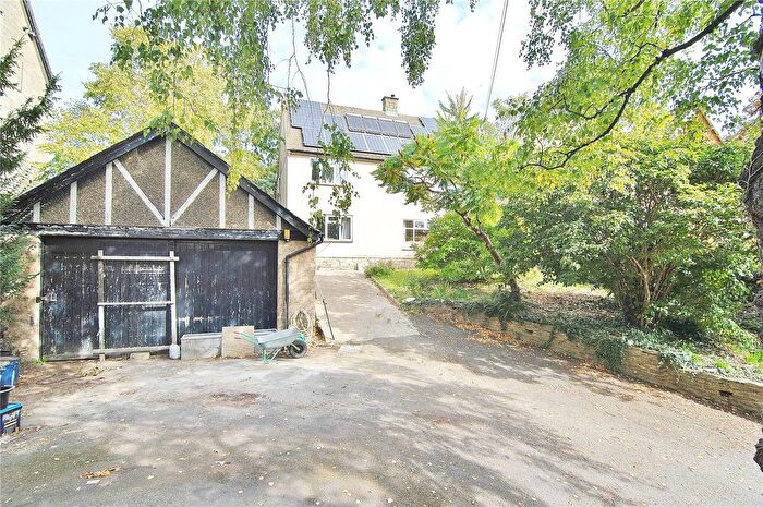 4 Bedroom Detached House For Sale In Bisley Road, Stroud, Gloucestershire, GL5