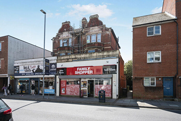 1 Bedroom Flat To Rent In Elm Grove, Southsea, PO5
