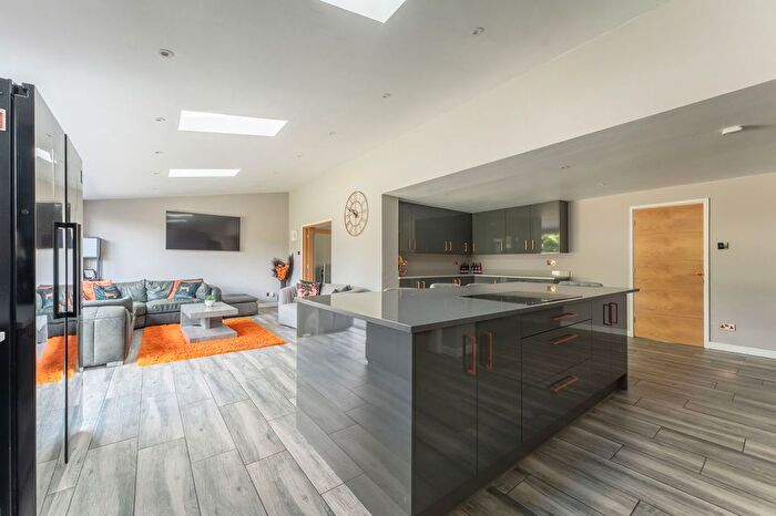 4 Bedroom Detached House For Sale In Green Dike, Wigginton, York, YO32