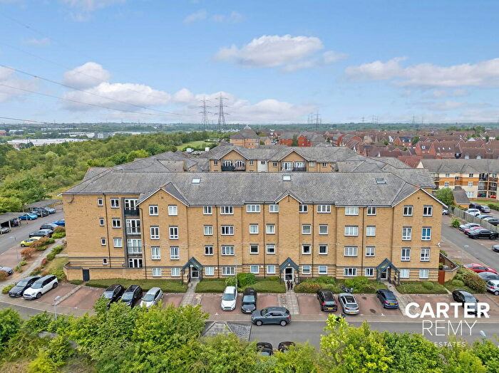 2 Bedroom Apartment For Sale In Southwell Close, Chafford Hundred, RM16