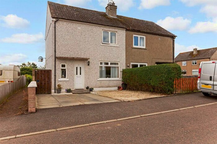 2 Bedroom Semi-Detached House For Sale In Westercrofts, Biggar, ML12