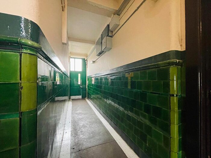 1 Bedroom Flat To Rent In Wellshot Road, Glasgow, G32