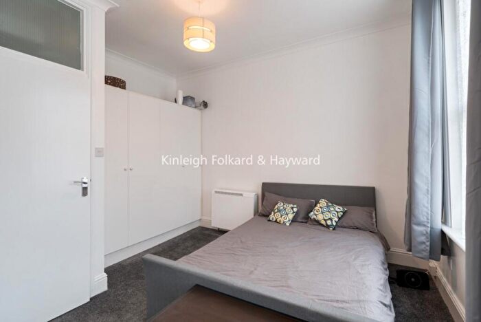 1 Bedroom Flat To Rent In Holly Park Road, London, N11