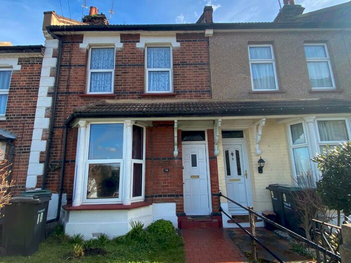 2 Bedroom Terraced House To Rent In Stuart Road, Gravesend, Kent, DA11