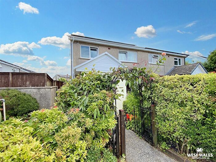 3 Bedroom Semi-Detached House For Sale In Longstone, St Florence, Tenby, SA70