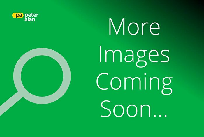 2 Bedroom Terraced House To Rent In Oakley Street, Newport, NP19