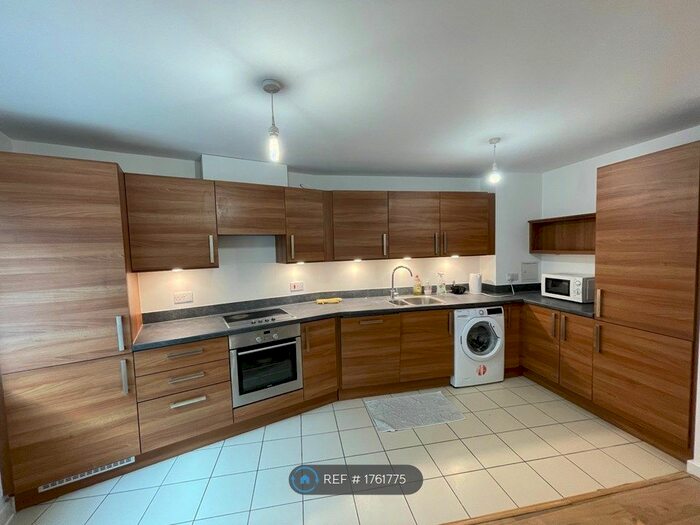 2 Bedroom Flat To Rent In Forum House, Wembley, HA9