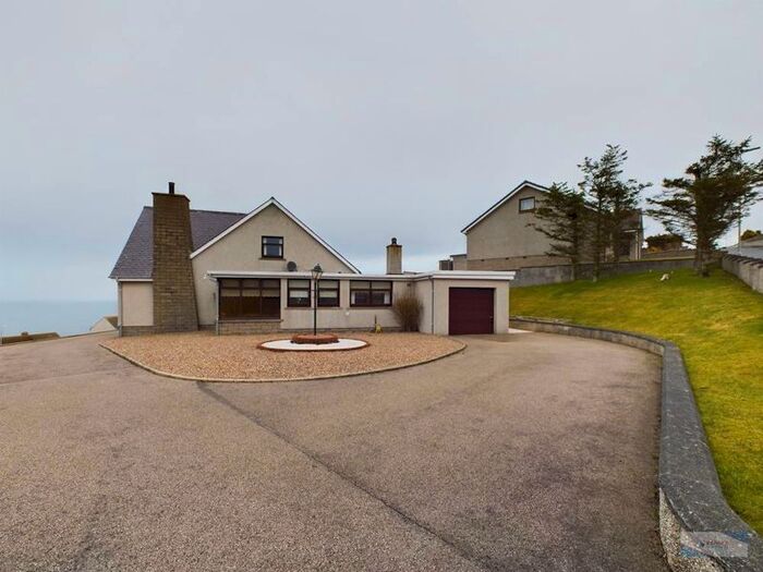 4 Bedroom Bungalow For Sale In Bayview Road, Gardenstown, Banff, AB45