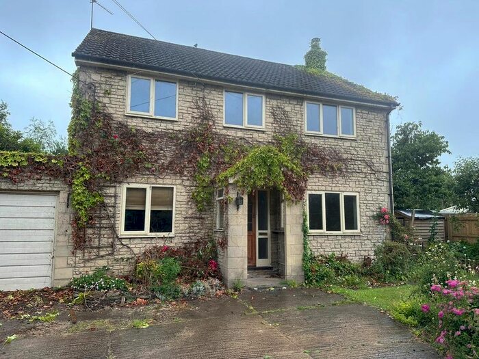 4 Bedroom Detached House For Sale In Westlands Lane, Beanacre, Melksham, SN12