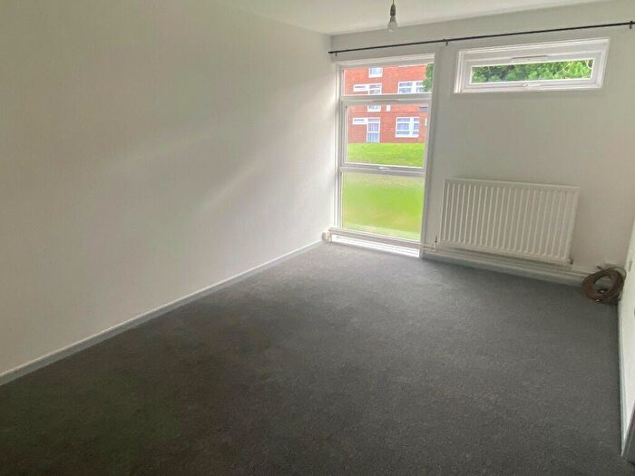 2 Bedroom Flat To Rent In Walnut House, Cassowary Road, Birmingham, B20