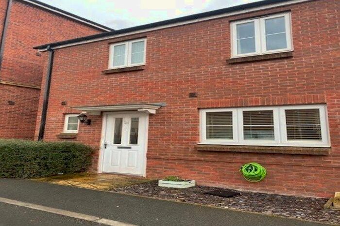 3 Bedroom Property To Rent In Canal View, Taunton, TA2