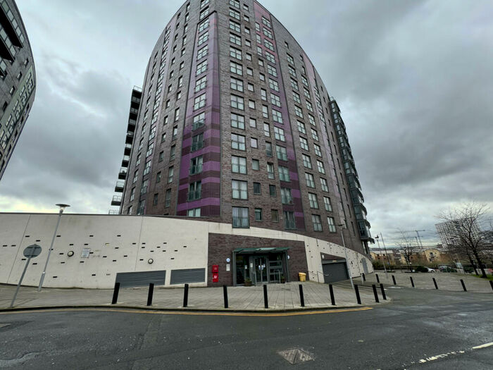 1 Bedroom Apartment To Rent In Echo Central, Cross Green Lane, Leeds, LS9