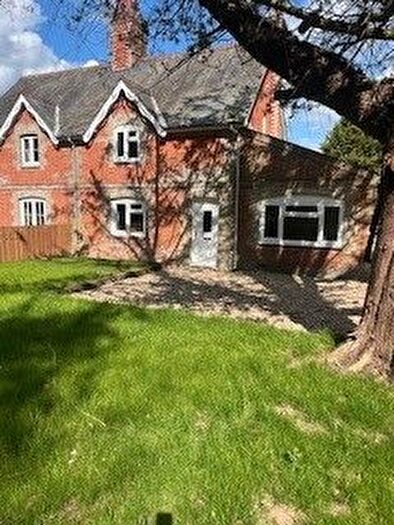 3 Bedroom Semi Detached House To Rent In Lackford, IP28